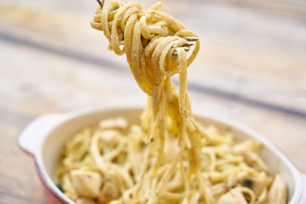Creamy Garlic Spaghetti